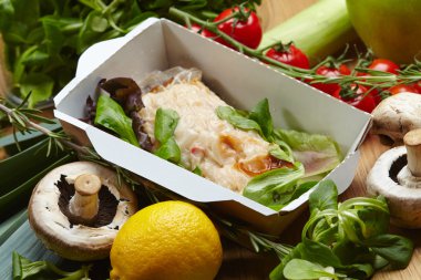 Haşlanmış sebzeli omlet 