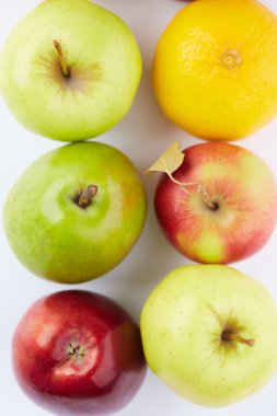 Olgunlaşmış meyve