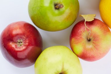 Olgunlaşmış meyve