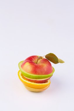 Meyve kesme: elma, portakal, armut 