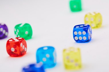 Renk zar küpleri yakın çekim 