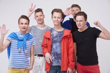 Eşofman birlikte genç erkeklerde