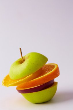 Meyve kesme: elma, portakal, armut 