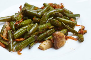 Mantar ile yeşil fasulye lezzetli Komposto