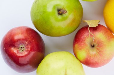 Olgunlaşmış meyve