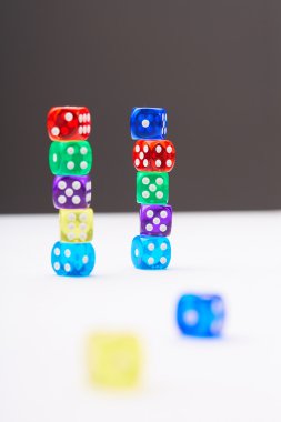 Renk zar küpleri yakın çekim 