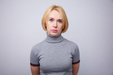 Güzel kadın suç alır