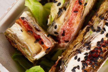 sebze ile peynir rulo