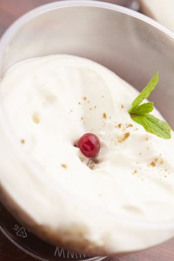 krem meyve tatlı Mus