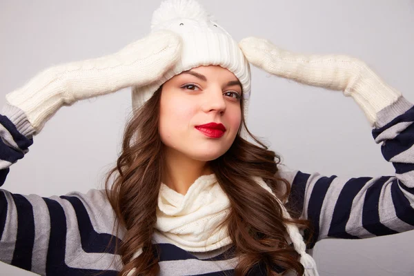 Girl in white hat and scarf — Stock Photo, Image