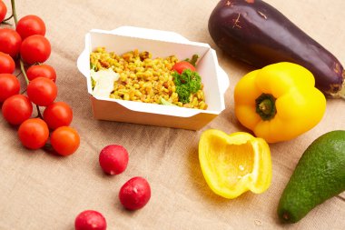 arpa ve zerdeçal ile sebze