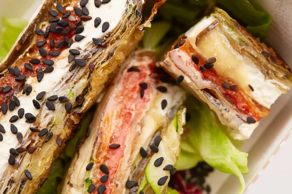 sebze ile peynir rulo