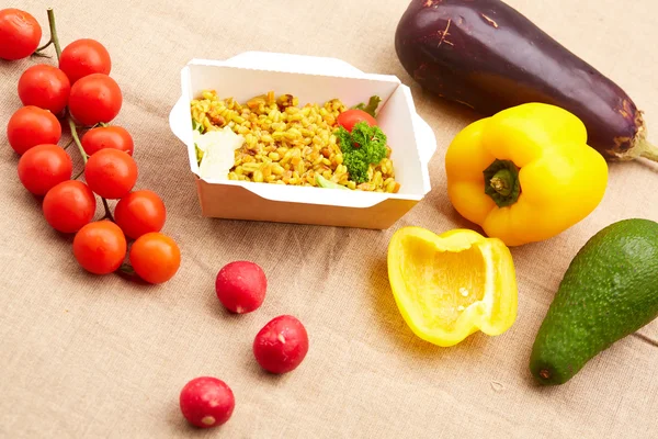 arpa ve zerdeçal ile sebze