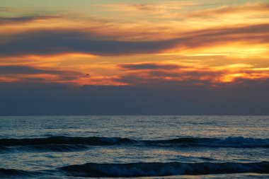 Baltık Denizi üzerinden günbatımı
