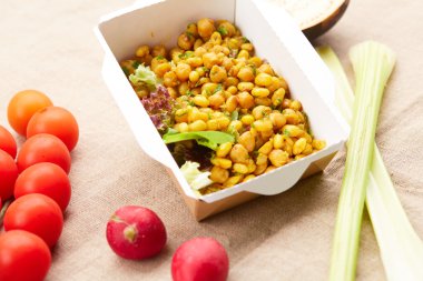 zerdeçal ile sebze ve fasulye