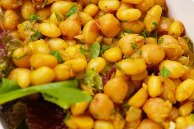 zerdeçal ile sebze ve fasulye