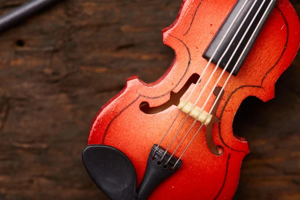 ビンテージの古典的なバイオリン — ストック写真
