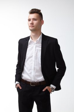 genç yakışıklı işadamı