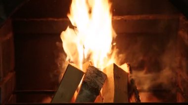 şenlik ateşi alevler günlükleri ile