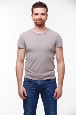 yakışıklı erkek kot pantolon