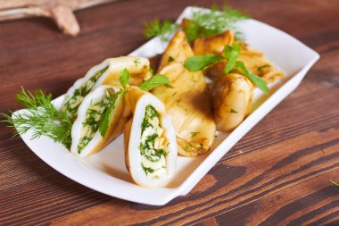 Yangın dolması kalamar kavrulmuş