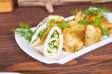 Yangın dolması kalamar kavrulmuş