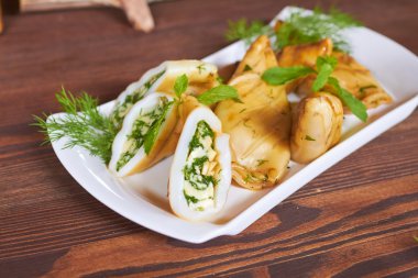 Yangın dolması kalamar kavrulmuş