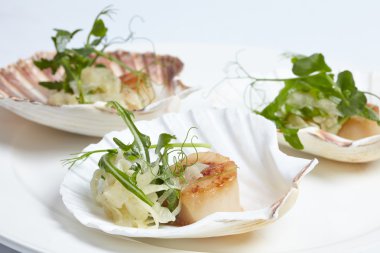 Fistolar, soğan rezene, otlar