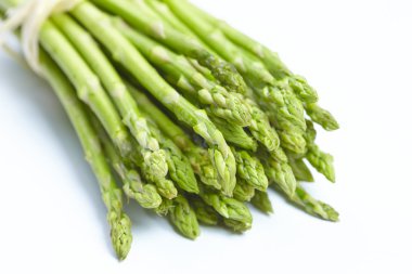 taze yeşil kuşkonmaz