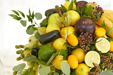 muz, elma, üzüm, kayısı