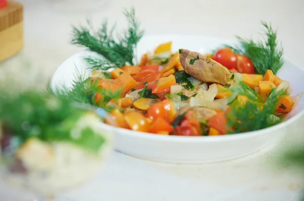 Salat mit Paprika — Stockfoto