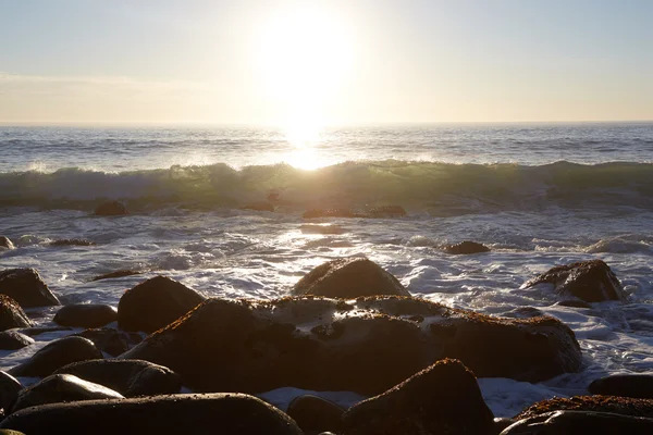 Západ slunce nad mořem v Jižní Africe — Stock fotografie
