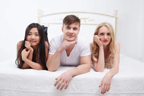 Group of students relaxing — Stock Photo, Image
