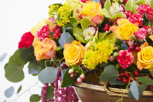 Hermoso ramo de flores — Foto de Stock