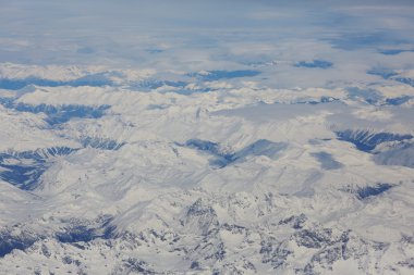 uçaktan dağlara görüntülemek