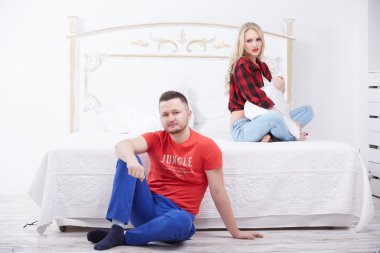 kadın ve adam kavga