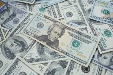 banknot 20 ve 100 USD