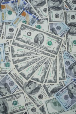 banknot iki ve 100 USD