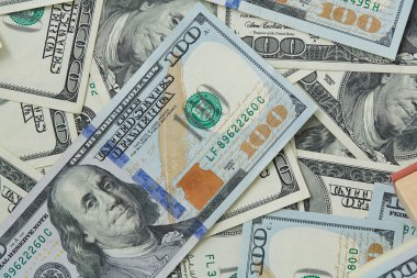 banknot dolar kökenli