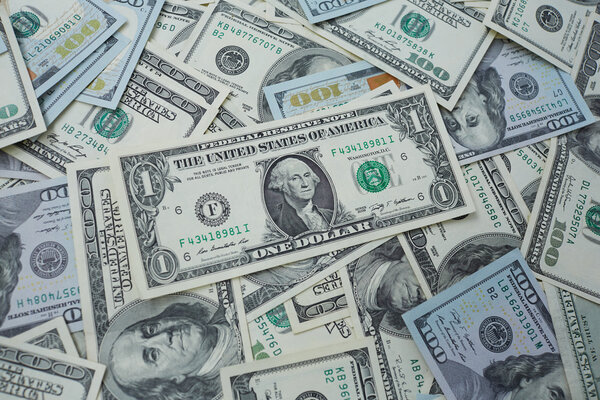 банкноты до 100 USD
