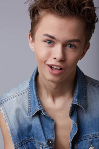 Guy in denim vest — Stock Photo, Image