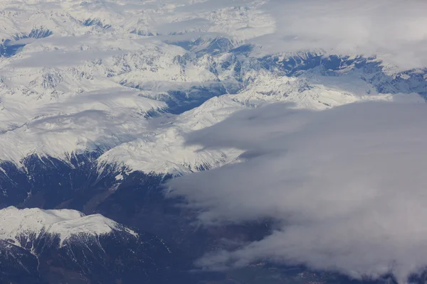 Vista de avião para montanhas — Fotografia de Stock