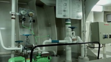 Tanker gaz boru hatları ve etkinleştirme aygıtlarını geç