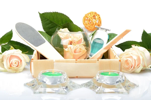 Items voor de spa bad en sauna handdoeken, kaarsen en bloemen — Stockfoto