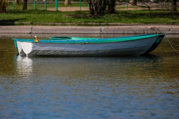 Boats around the pier — Stock Photo, Image