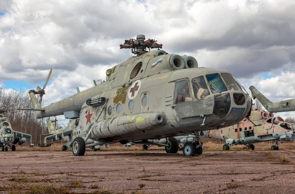 El viejo helicóptero de ambulancia soviético —  Fotos de Stock