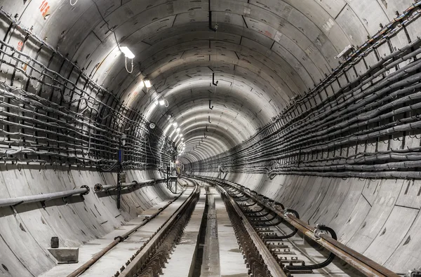 Egy üres metró alagút — Stock Fotó