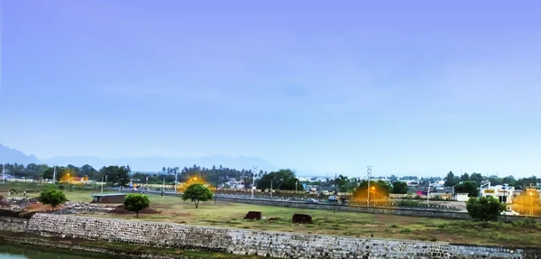 Paisagem de luzes de rua após o pôr do sol . — Fotografia de Stock