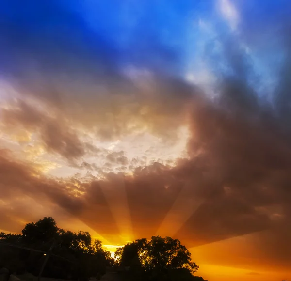 Pôr do sol colorido — Fotografia de Stock