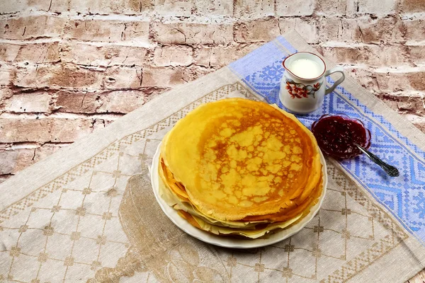 Breakfast, cream, milk, pancake, food, homemade, plate — Stock Photo, Image